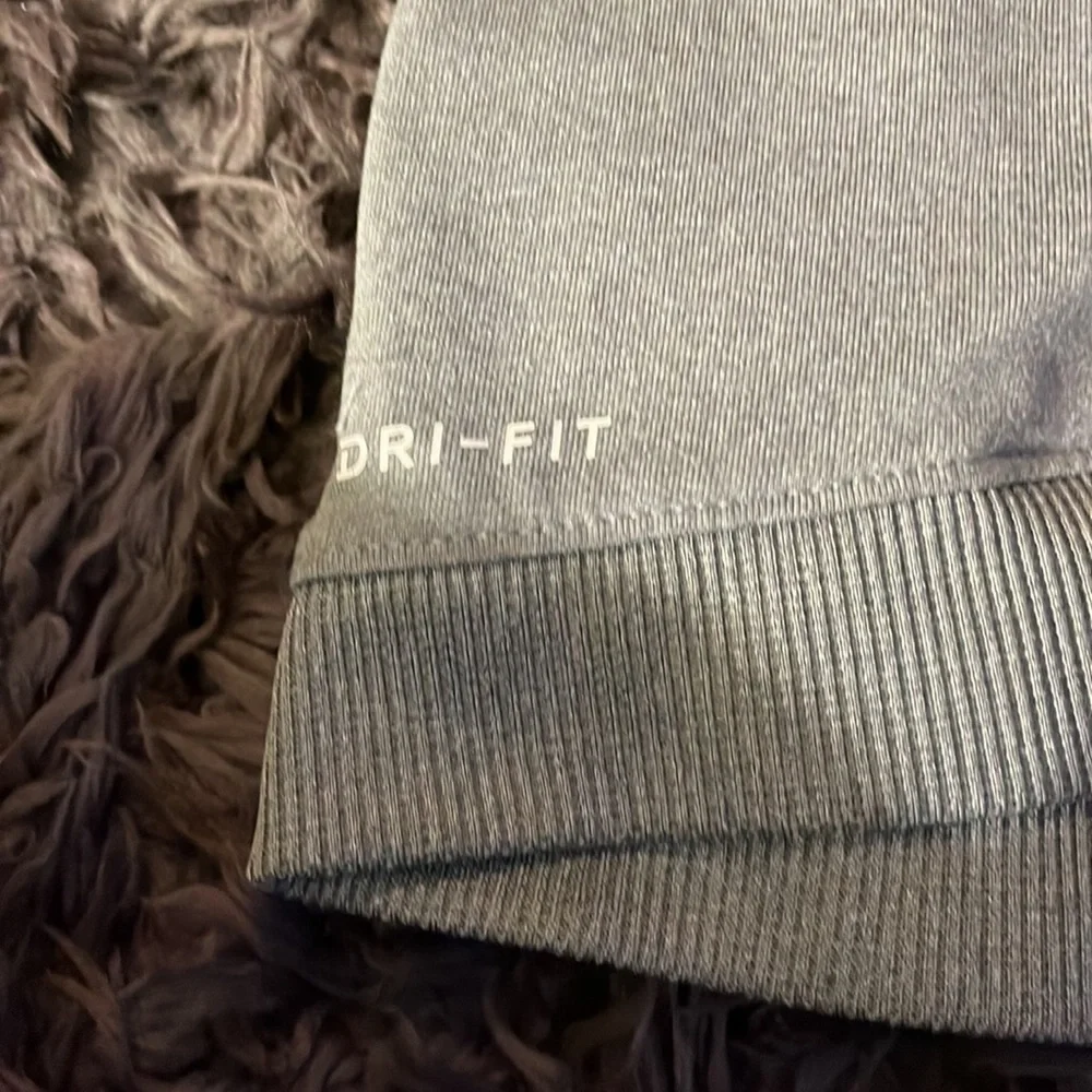 Nike charlies kloset